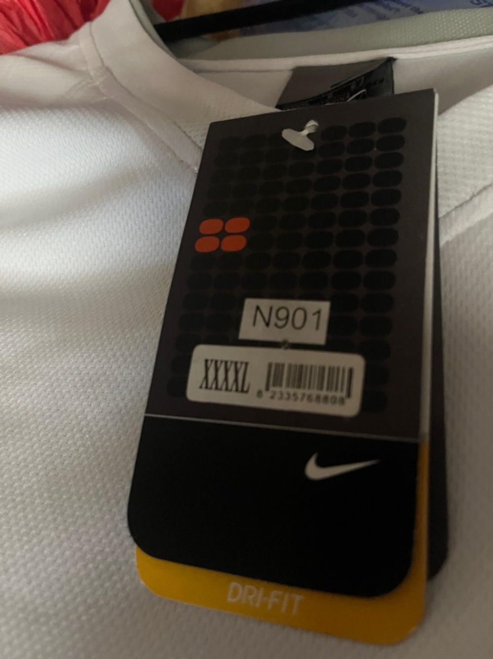 Nike White Short-Sleeve Athletic V-Neck Shirt with Gray Panels. Size XXXXL - Picture 8 of 8